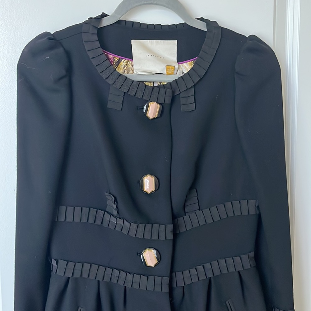 Leifsdottir Black Coat (Sz 0)